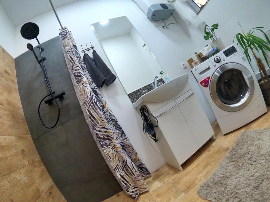 Urocze Studio W Sercu Cieplic Warmbrunn Buitenkant foto